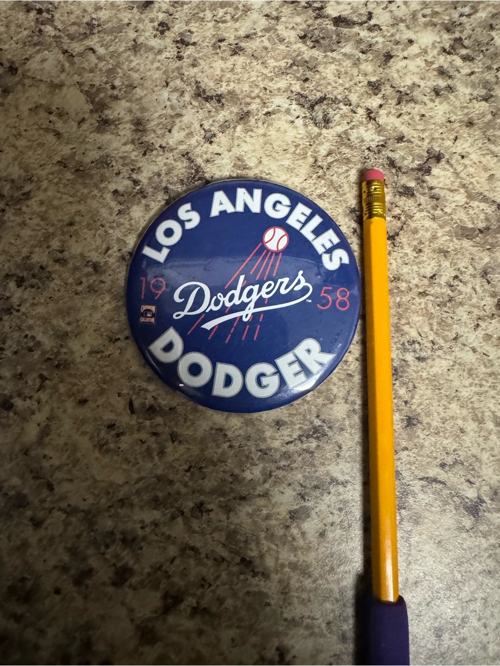 Los Angeles Dodgers Vintage Style Pin/Button - Blue